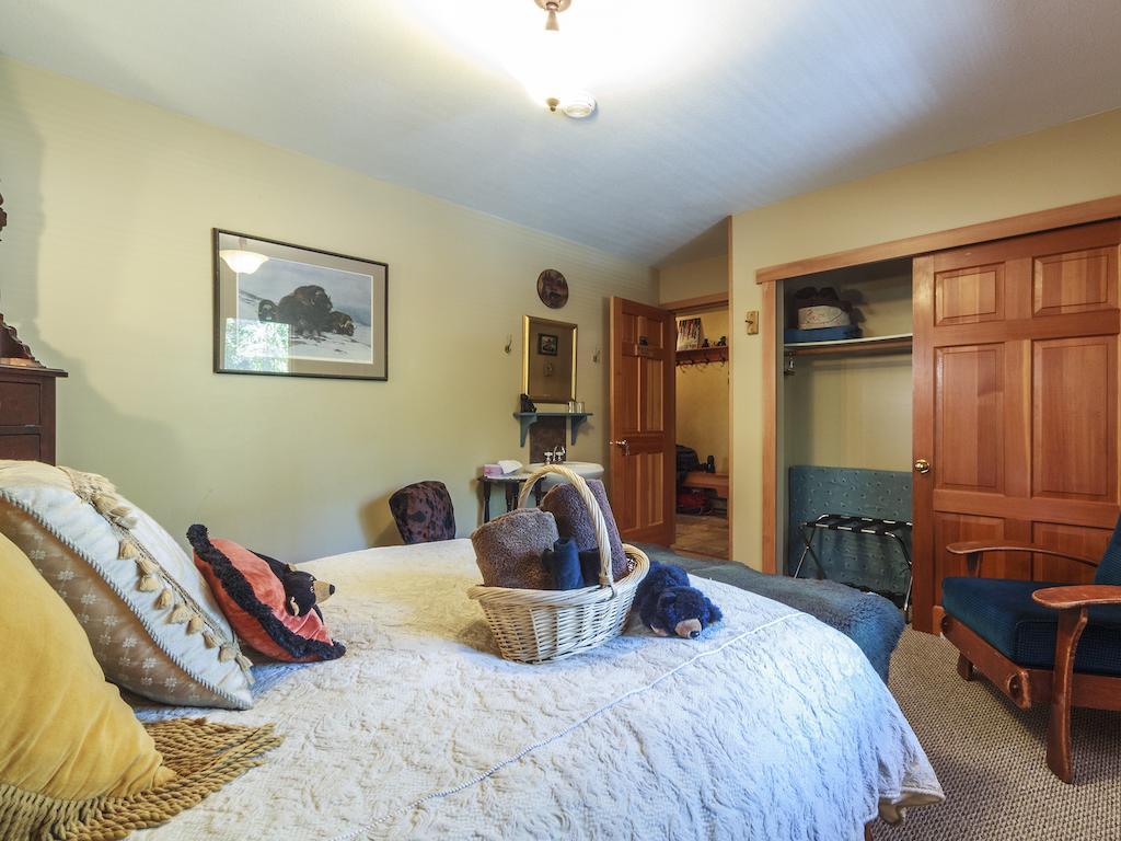 Golden Dreams B&B ウィスラー 部屋 写真