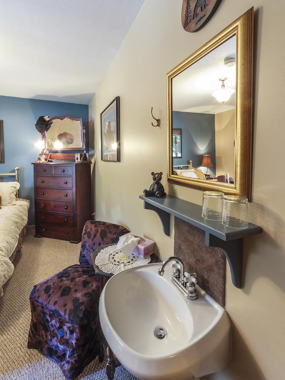 Golden Dreams B&B ウィスラー 部屋 写真